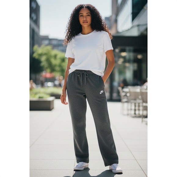 Nike Pants - Nike Sweatpants Womens Medium Charcoal Gray Excellent Fleece Straight Leg Logo